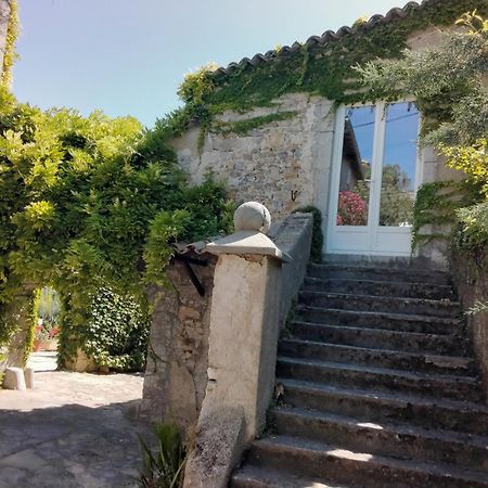 Le Domaine Du Soulier -Gite Et Chambres D'Hotes - La Maison Du Gardien Tornac Exterior foto