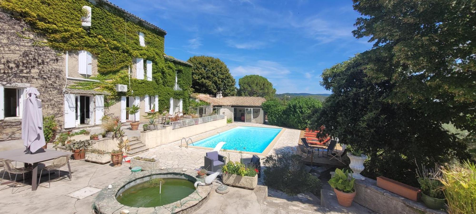 Le Domaine Du Soulier -Gite Et Chambres D'Hotes - La Maison Du Gardien Tornac Exterior foto
